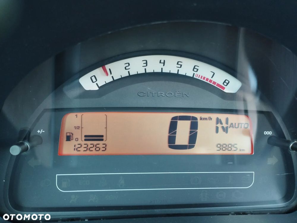 Citroën C3 1.4 16V Senso Drive Exclusive - 16