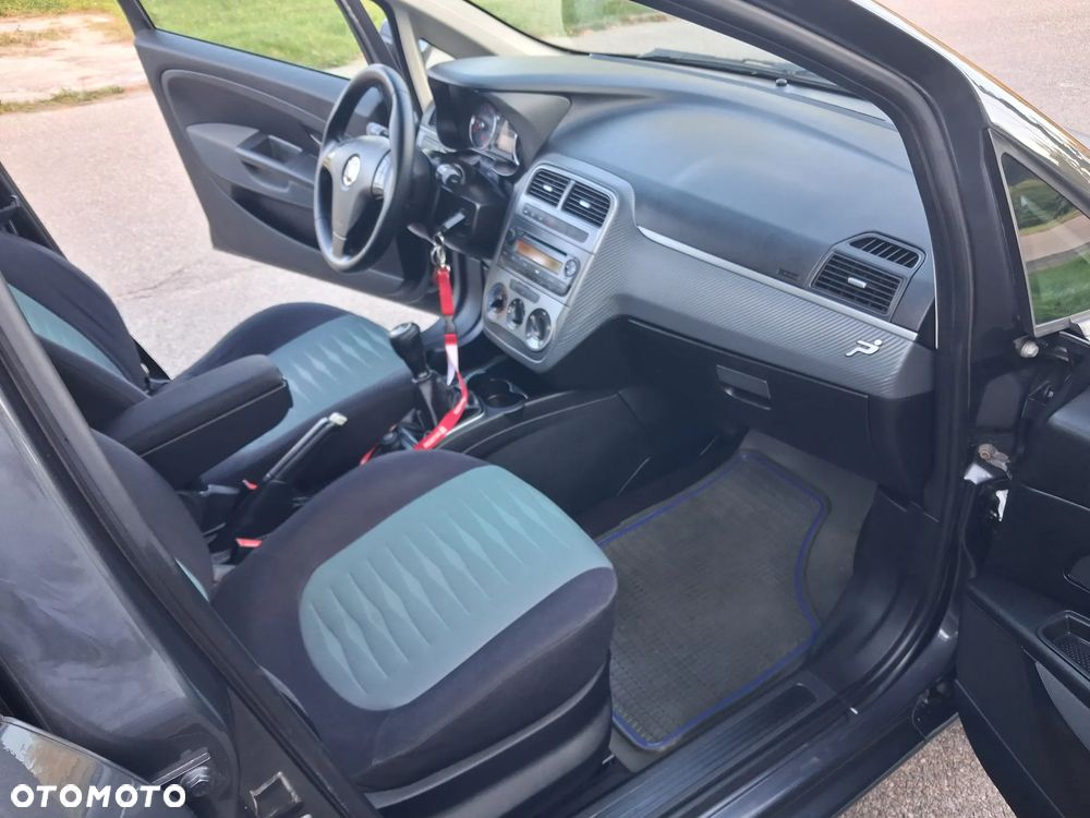 Fiat Grande Punto 1.3 Multijet 16V Dynamic - 22