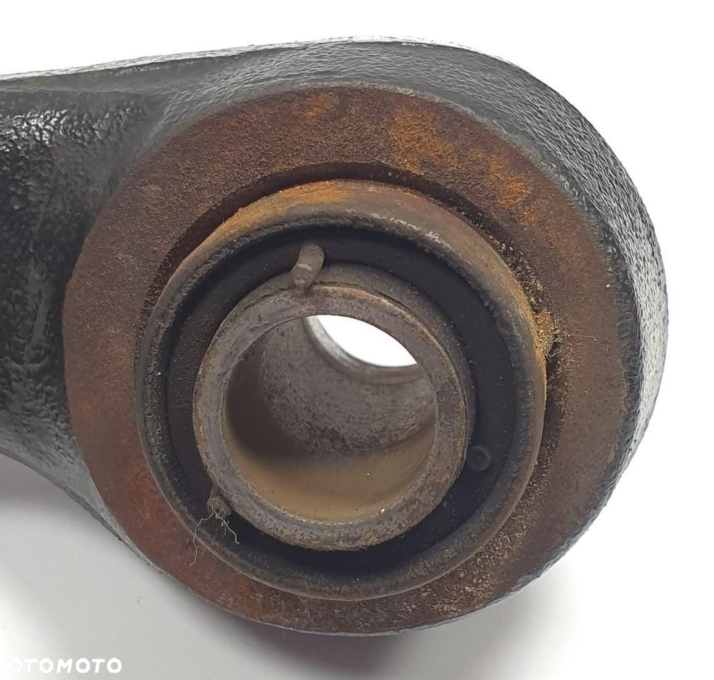 WAHACZ PRAWY PRZÓD JAGUAR XJR X300 RCCC2426F - 4