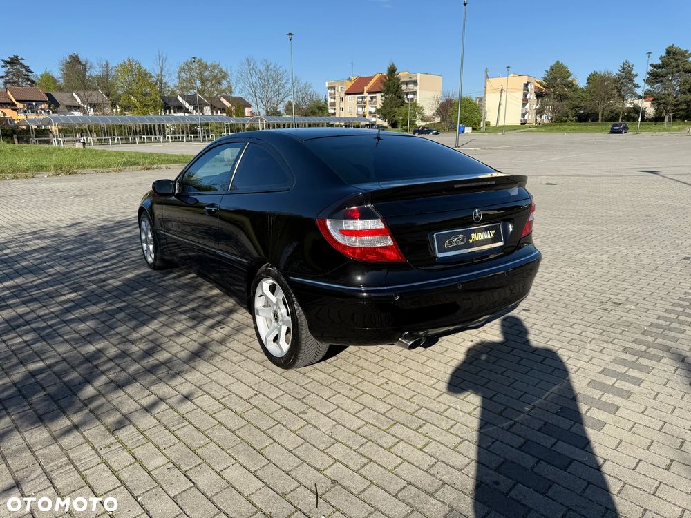 Mercedes-Benz Klasa C 180 Classic - 6