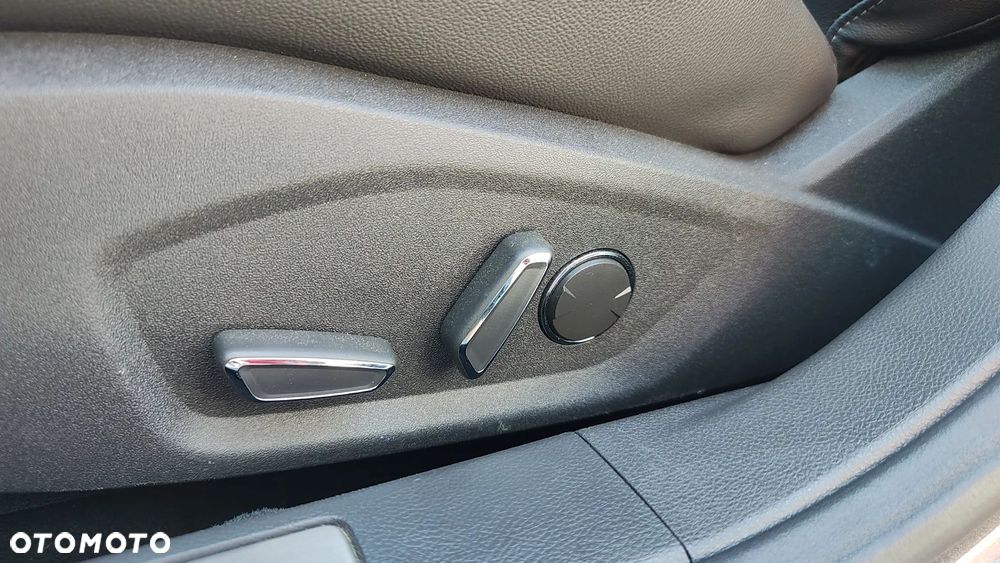 Ford Mondeo SW 2.0 TDCi Bi-Turbo PowerShift-Aut Titanium - 35
