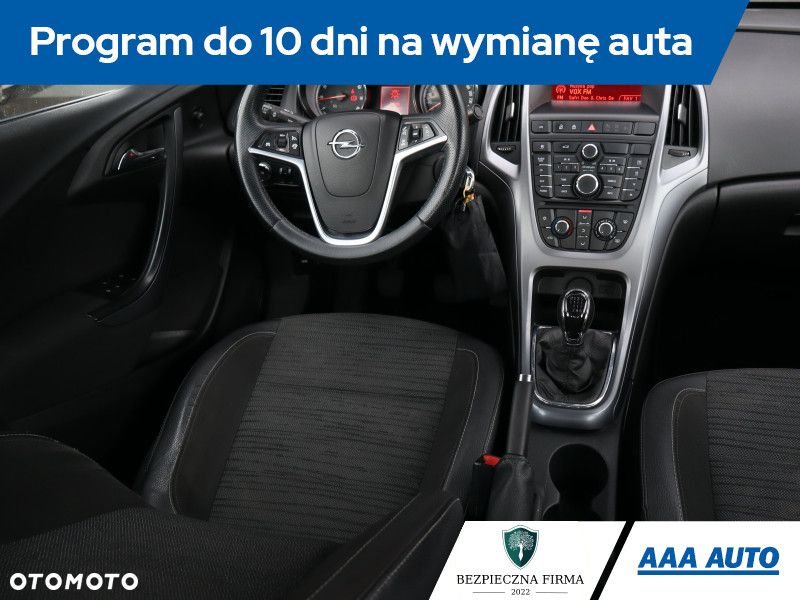 Opel Astra - 8