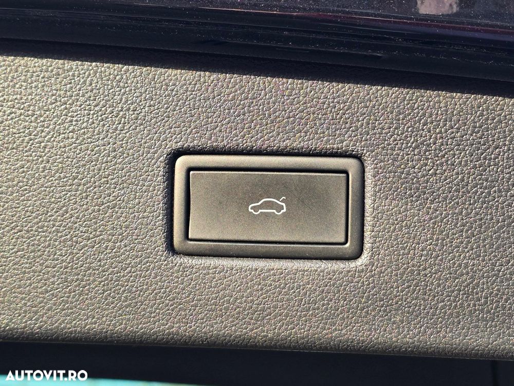 Volkswagen Tiguan - 30