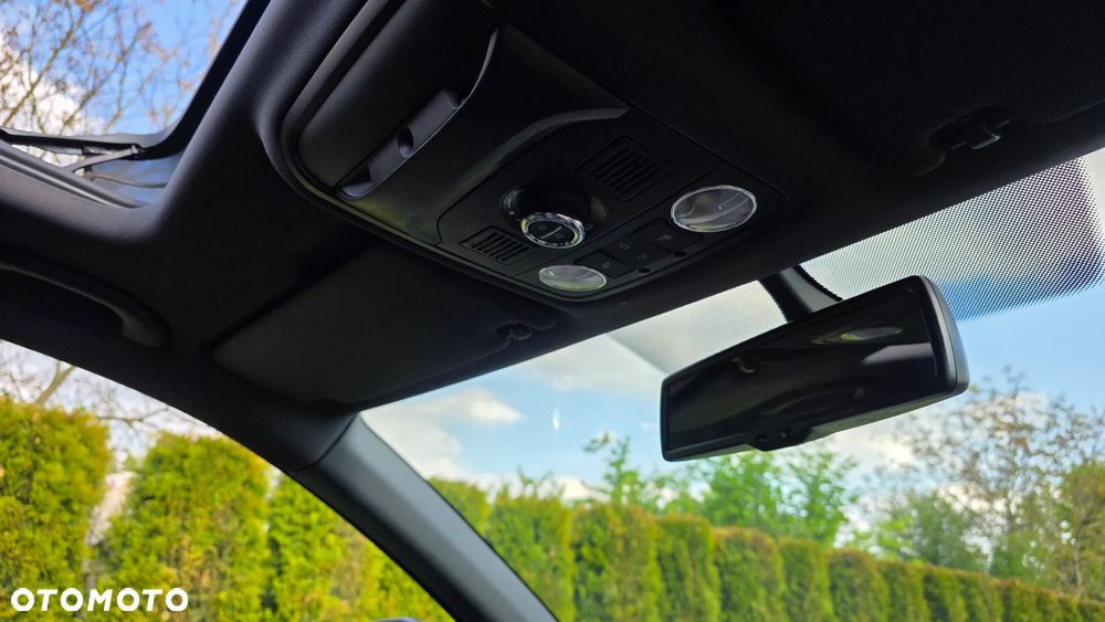 Skoda Octavia 2.0 TDI RS DSG - 27