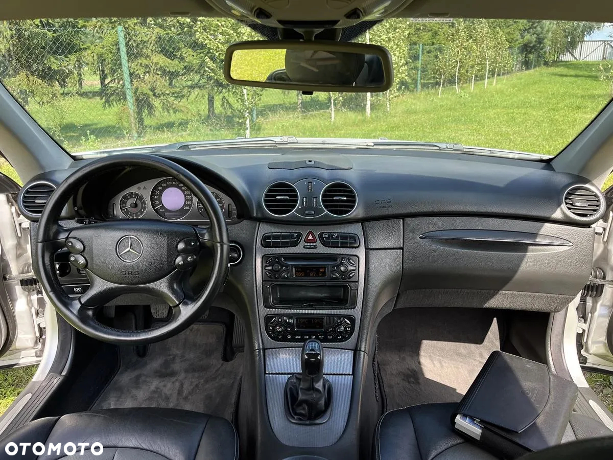 Mercedes-Benz CLK Coupe 200 Kompressor Avantgarde - 8