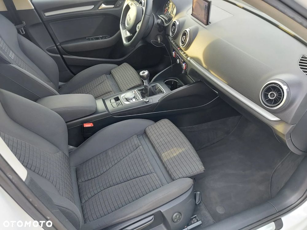 Audi A3 Limousine 1.4 TFSI CoD ultra Ambition - 23