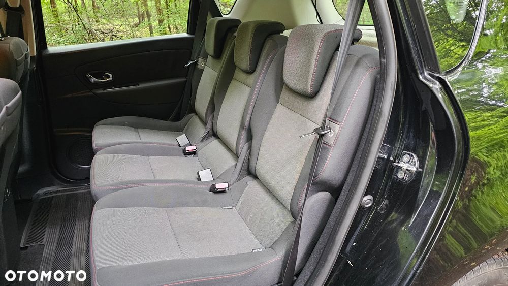 Renault Scenic - 10