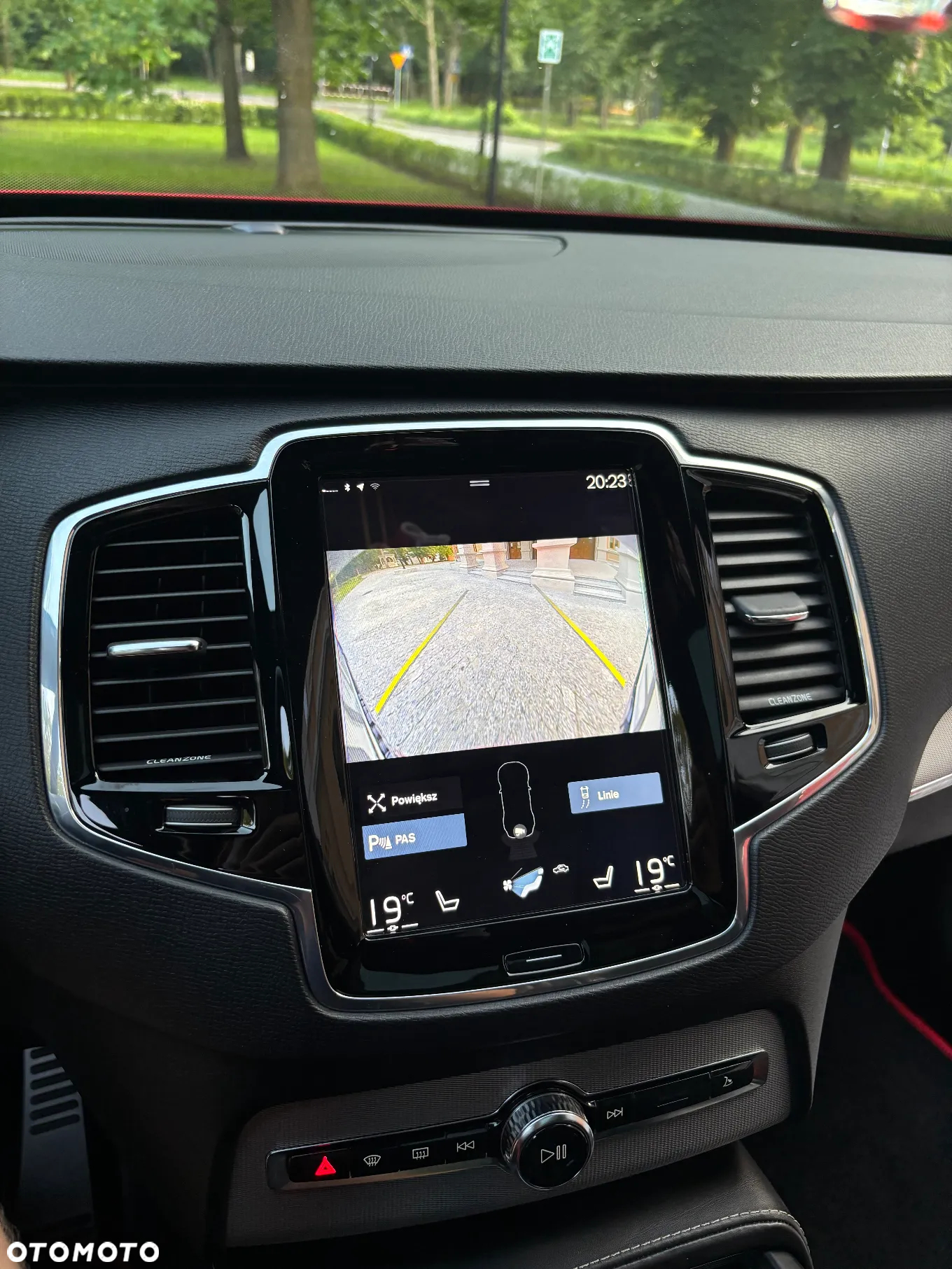 Volvo XC 90 T5 AWD Geartronic RDesign - 15
