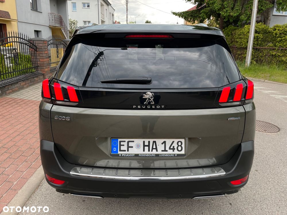 Peugeot 5008 1.6 PureTech Allure S&S EAT8 - 28