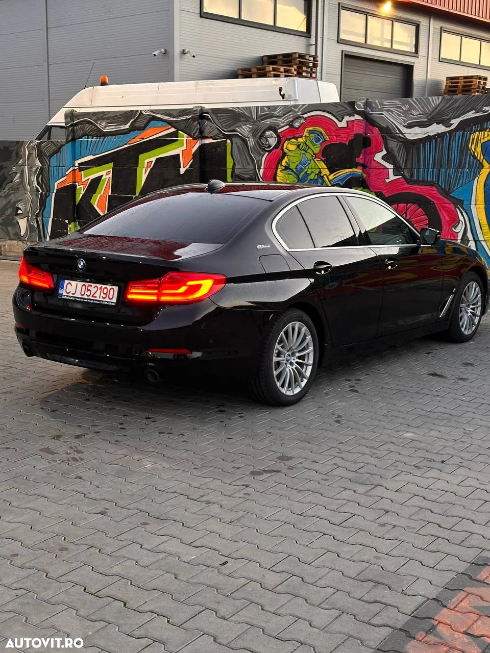 BMW Seria 5 530e AT PHEV - 12
