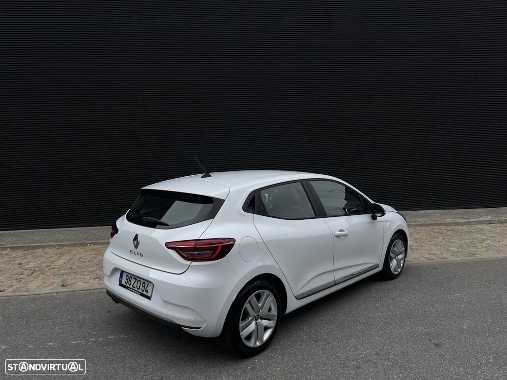 Renault Clio 1.0 TCe Techno Bi-Fuel - 26