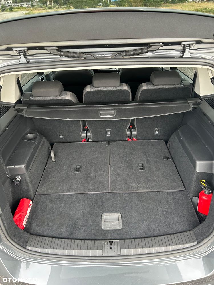 Volkswagen Touran 1.6 TDI SCR (BlueMotion Technology) DSG Comfortline - 25