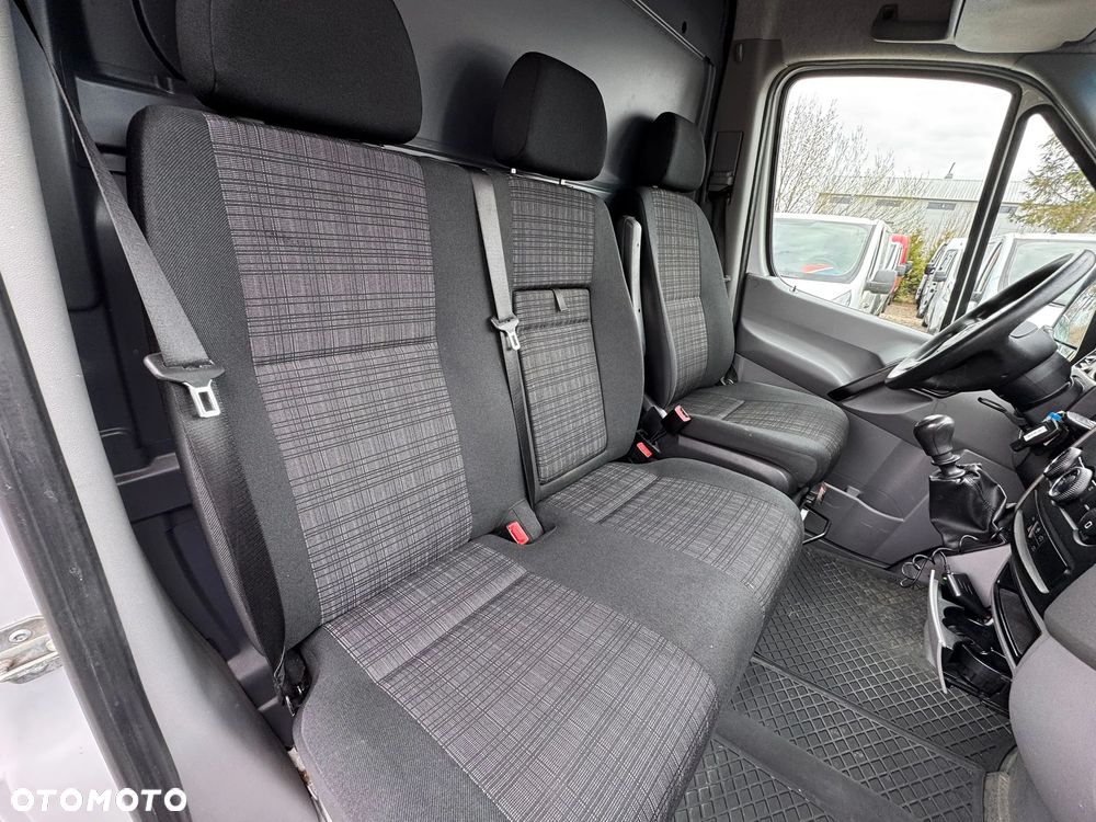Mercedes-Benz SPRINTER SREDNIAK KLIMATYZACA - 10