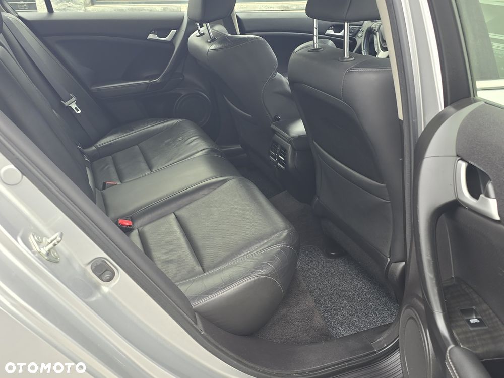 Honda Accord 2.0 Elegance Advantage - 15