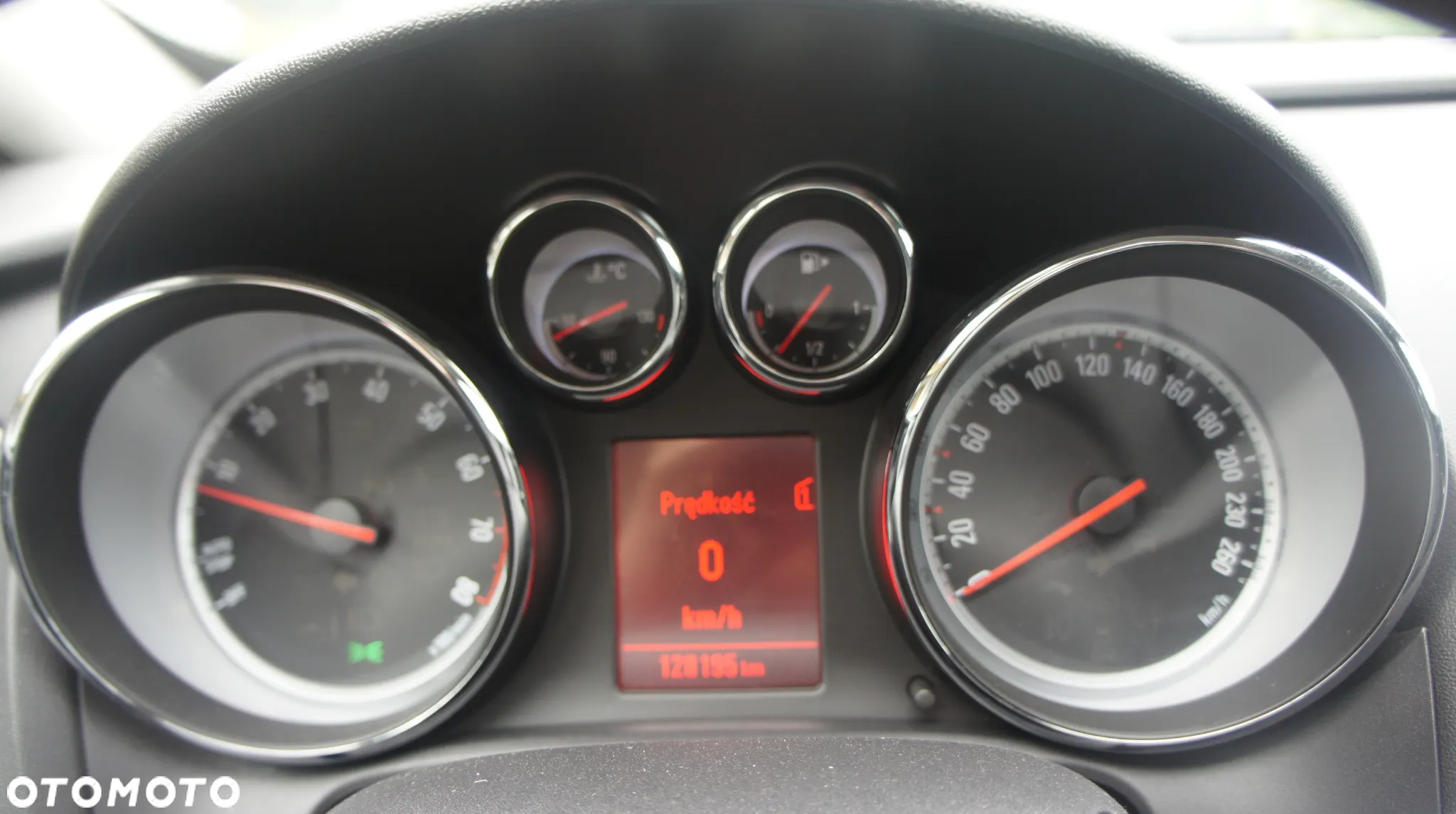 Opel Astra GTC 1.4 Turbo - 19