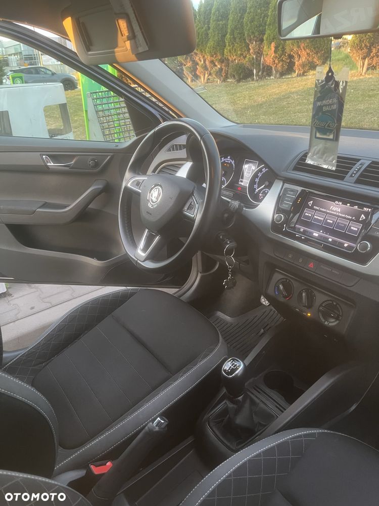 Skoda Fabia - 6