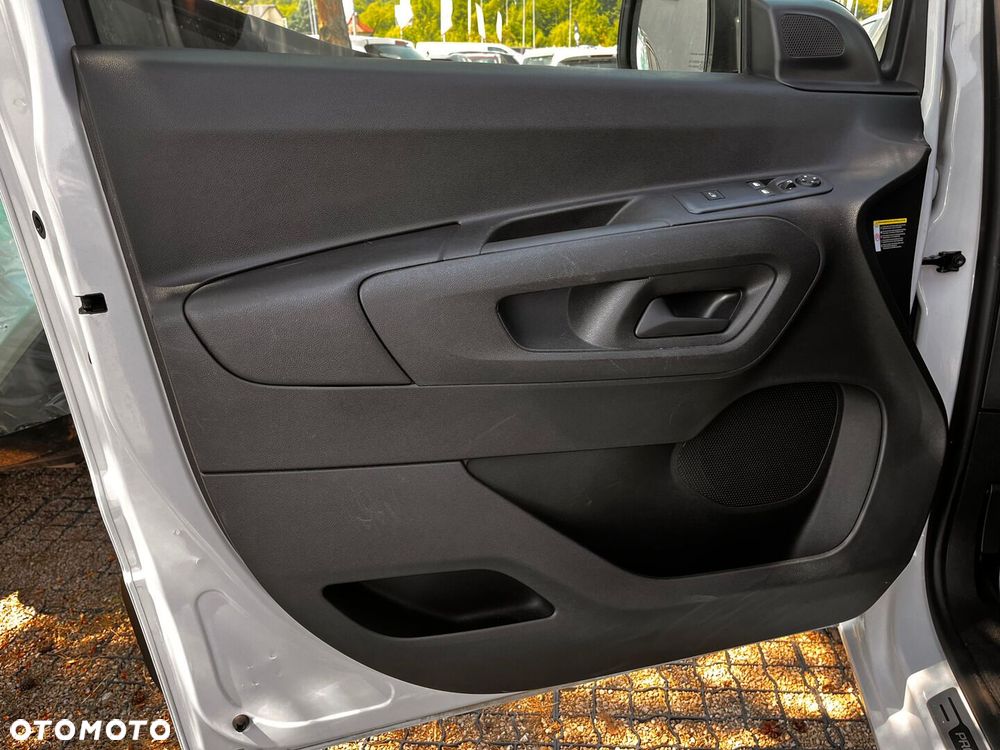 Toyota PROACE CITY - 23
