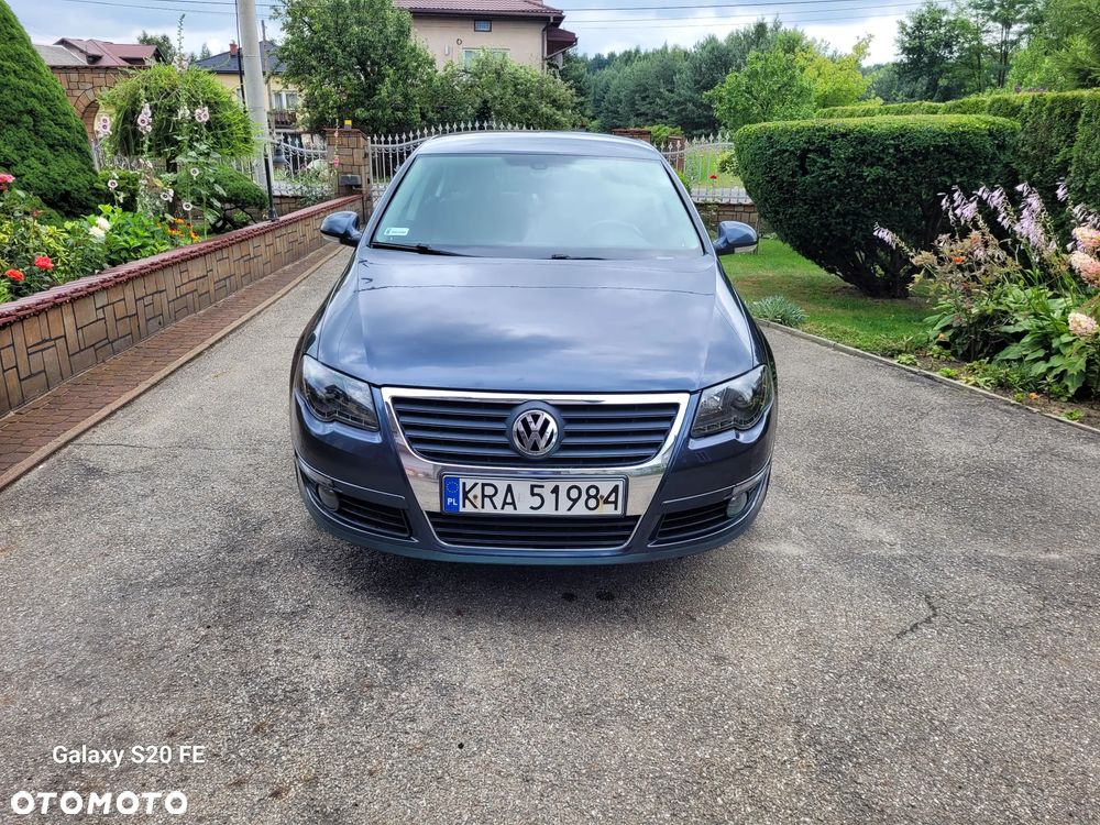 Volkswagen Passat 2.0 TDI Trendline - 1