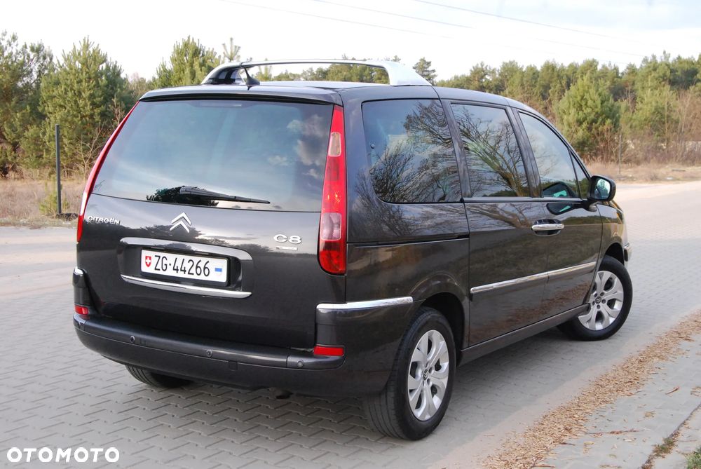 Citroën C8 2.0 HDi Exclusive - 4