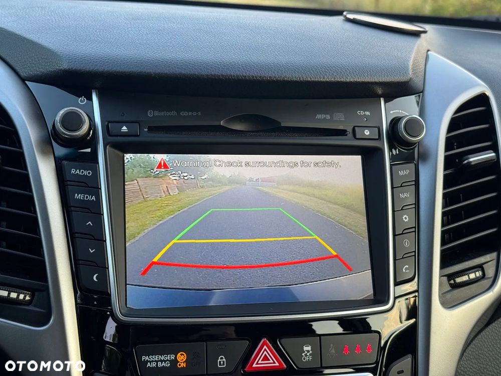 Hyundai i30 1.6 Fifa World Cup Edition - 31