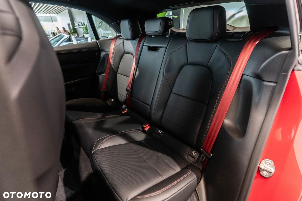 Porsche Macan - 14