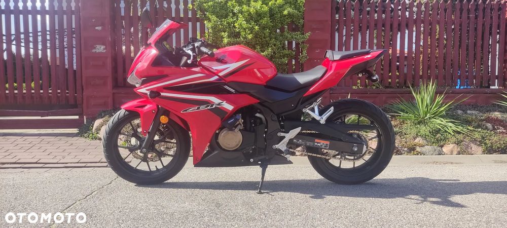 Honda CBR - 7