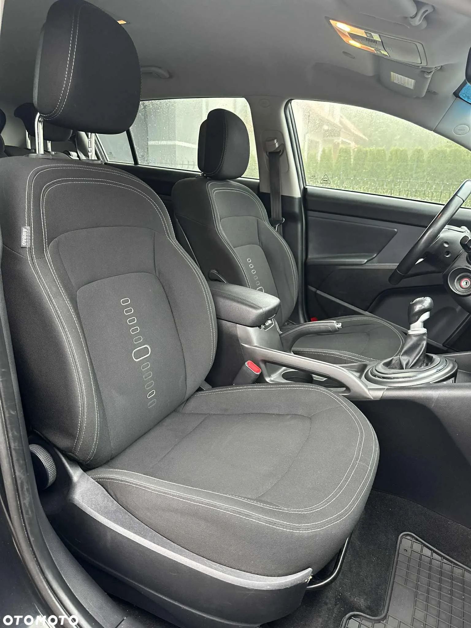 Kia Sportage 2.0 CRDI 4WD Dream-Team Edition - 37