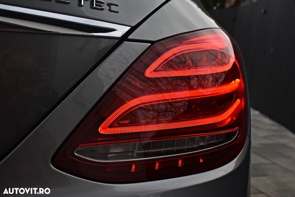 Mercedes-Benz C - 26