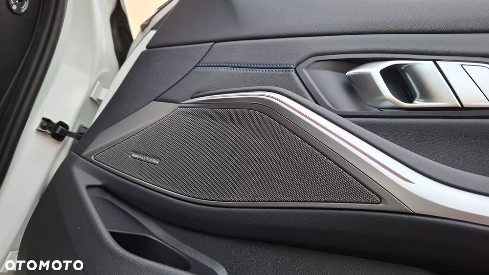 BMW Seria 3 320d xDrive mHEV M Sport - 25