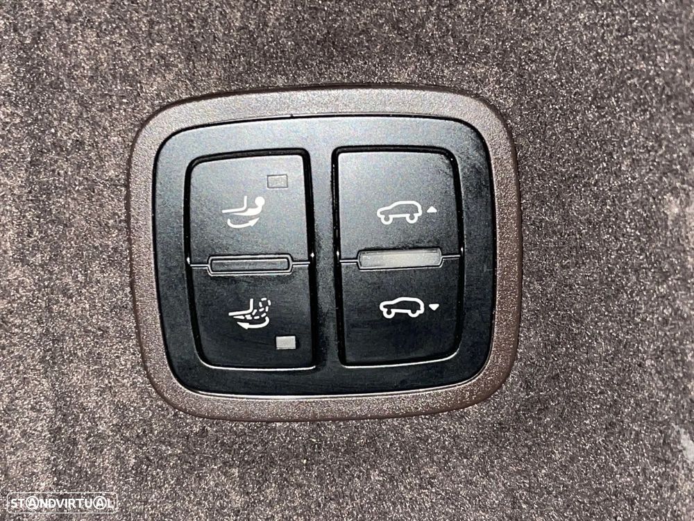 Porsche Cayenne Turbo S Tiptronic S - 25