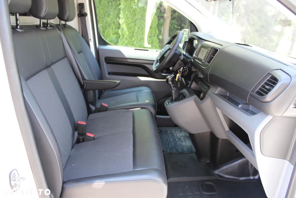 Opel Vivaro - 29