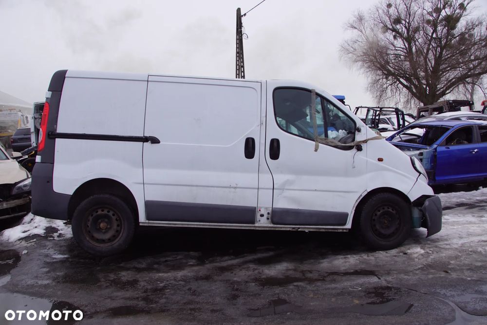 Auto na części - Opel Vivaro A Lift 2.0 CDTI 114 KM M9R630 PF6024 10U 2014R Silnik Skrzynia Drzwi Maska Zderzak Błotnik Lusterko Lampa Klamka Szyba Deska Kokpit Sterownik Moduł Czujnik Licznik Panel Kierownica - 3