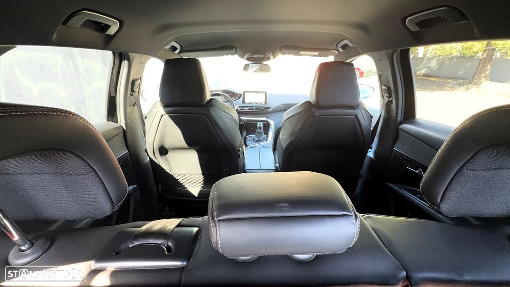 Peugeot 3008 - 14
