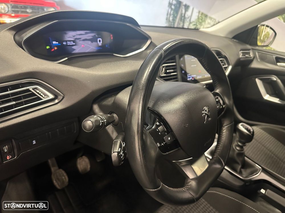 Peugeot 308 SW 1.5 BlueHDi Active - 27