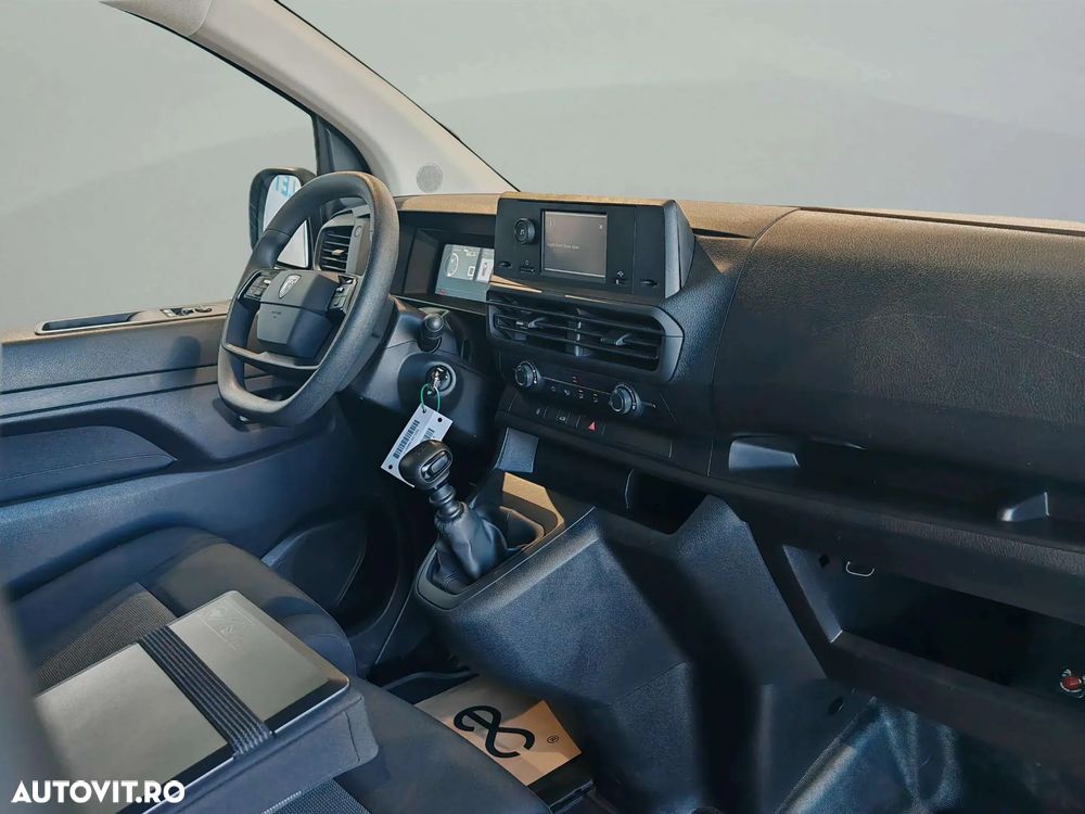 Peugeot EXPERT - 11
