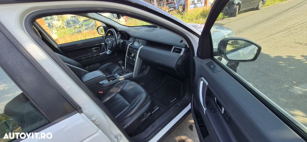 Land Rover Discovery Sport - 7