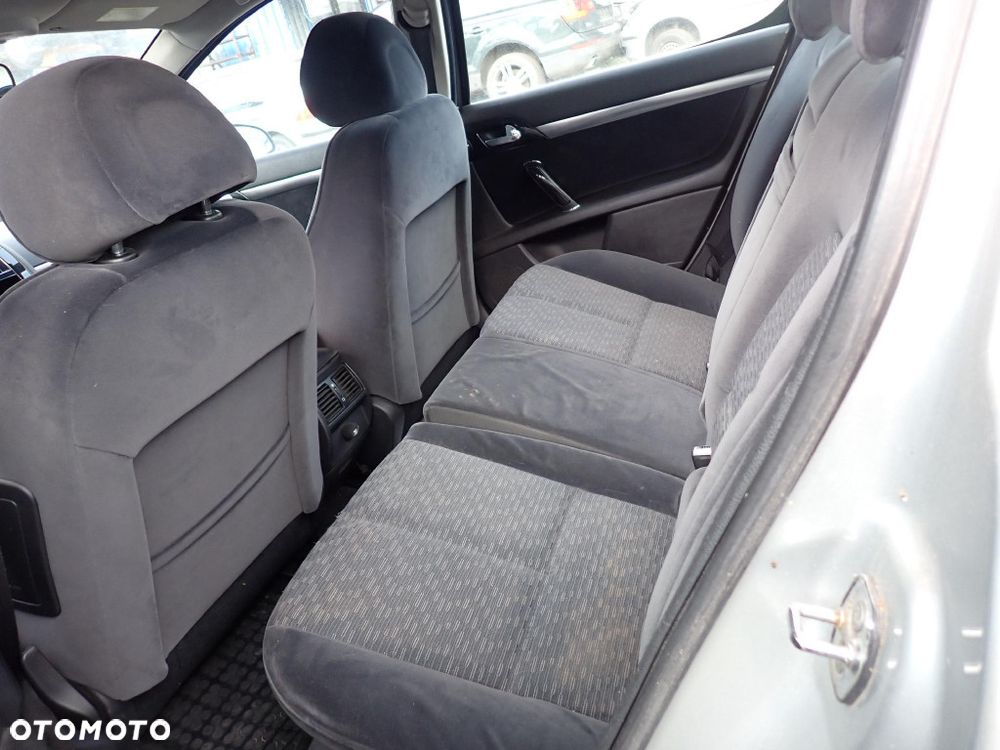 CZĘŚCI - Peugeot 407 2,0 HDI 140KM RHR SEDAN LIFT lakier EZR 2010r. INDEX - 10079 - 8