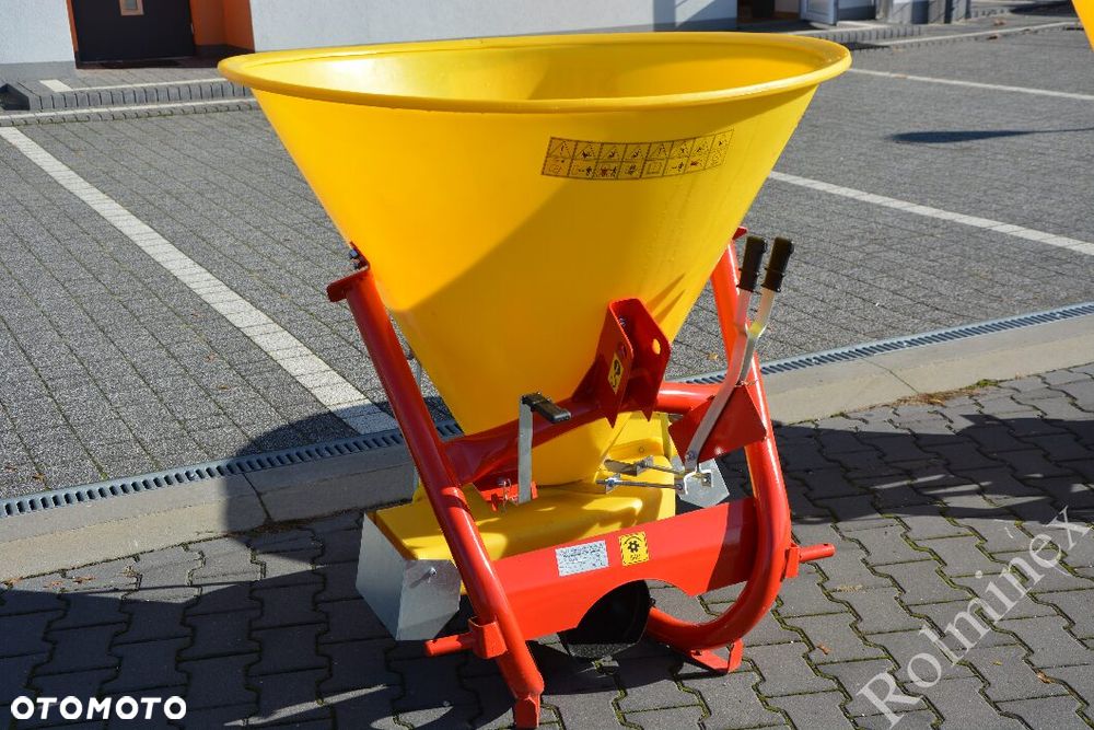 Przystawka sadownicza Rozsiewacz sadowniczy do nawozów Lejek Transport - 2