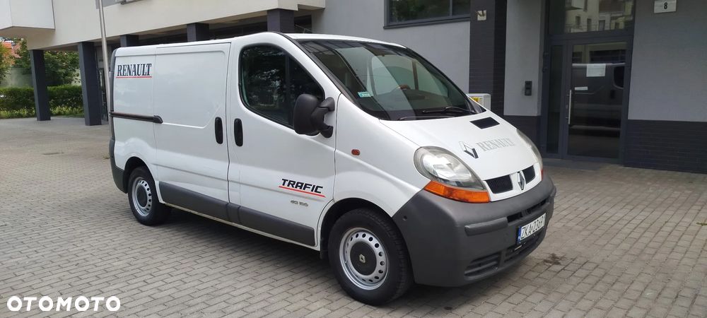 Renault Trafic - 2