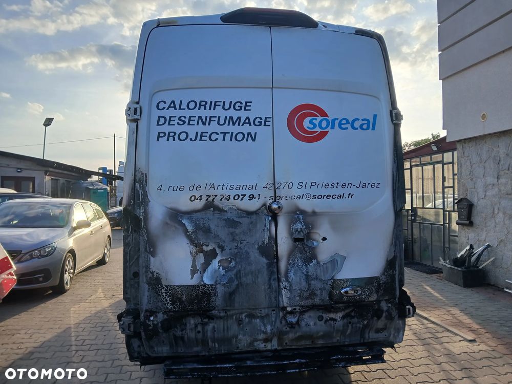 Ford Transit - 6
