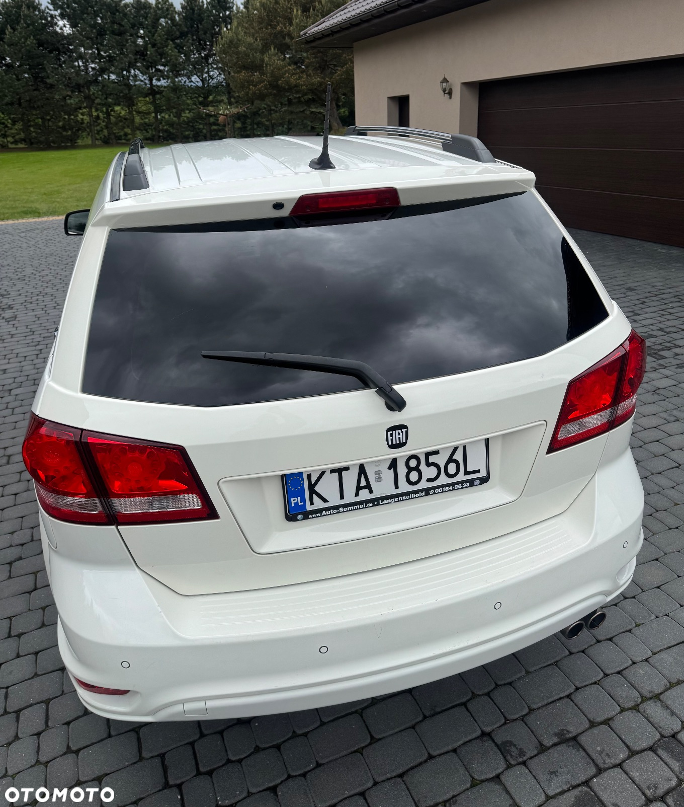 Fiat Freemont 2.0 Multijet 16V DPF Automatik Allrad Lounge - 12