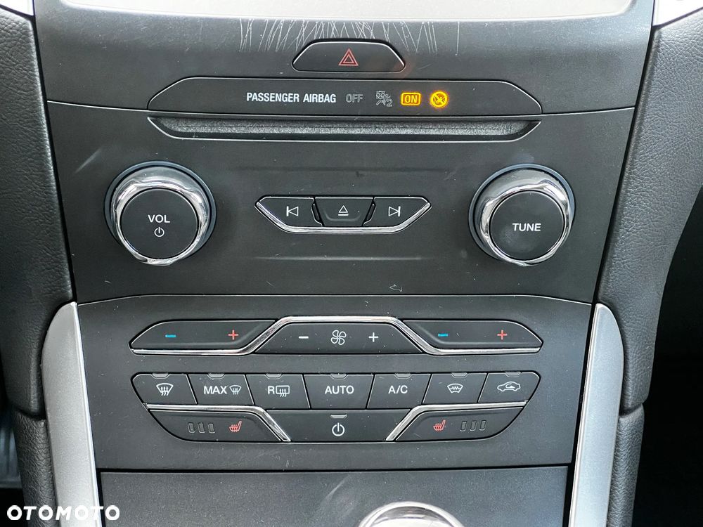 Ford Edge 2.0 TDCi 4WD Titanium - 16