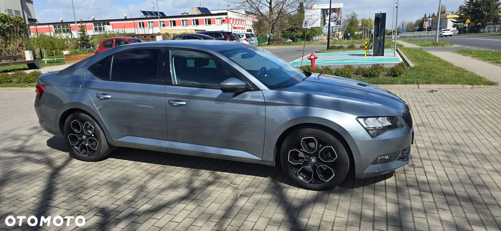 Skoda Superb 2.0 TDI Active - 3