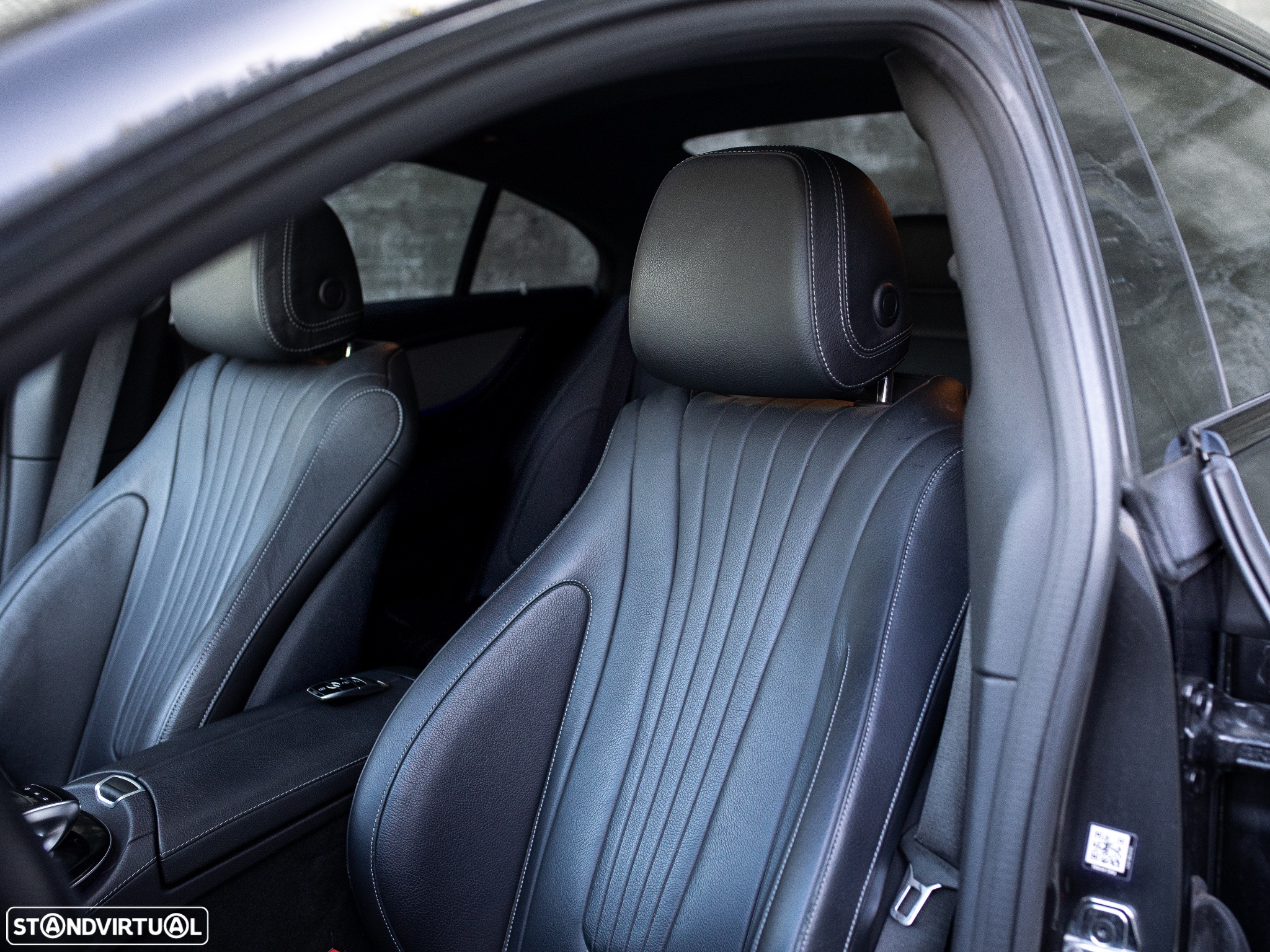 Mercedes-Benz CLS 300 d AMG Line - 17