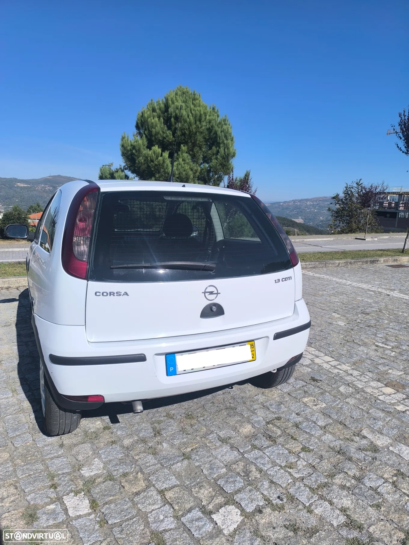 Opel Corsa 1.3 CDTi First - 4