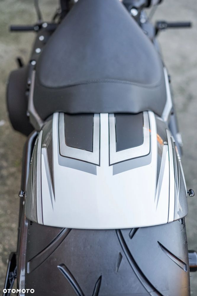 Harley-Davidson Softail Fat Boy - 29