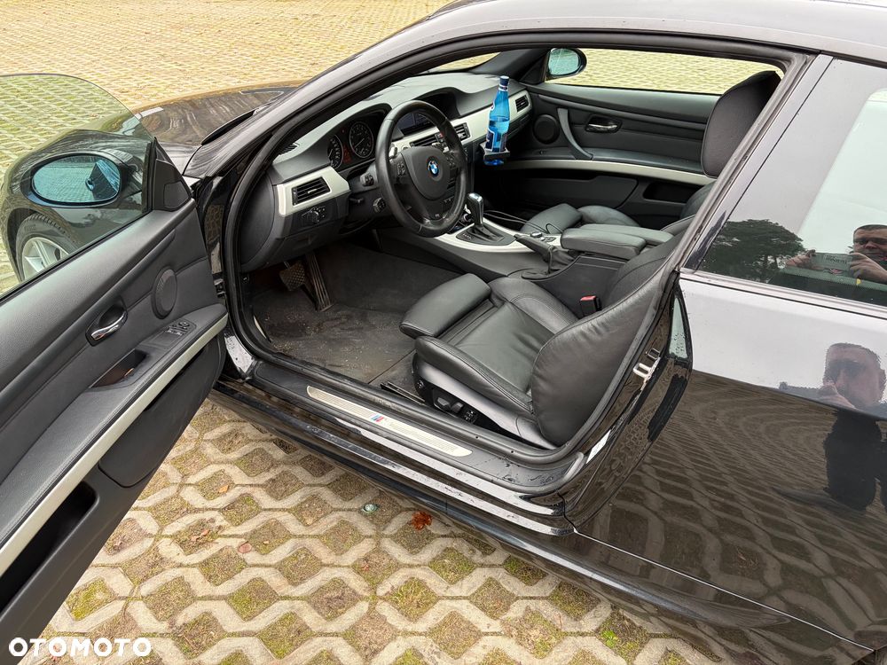 BMW Seria 3 335i Coupe M Sport Edition - 14