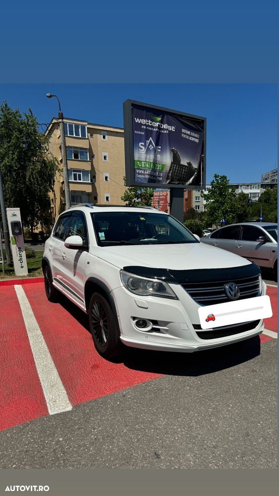 Volkswagen Tiguan 2.0 TDI 4Motion DSG Sport & Style - 2
