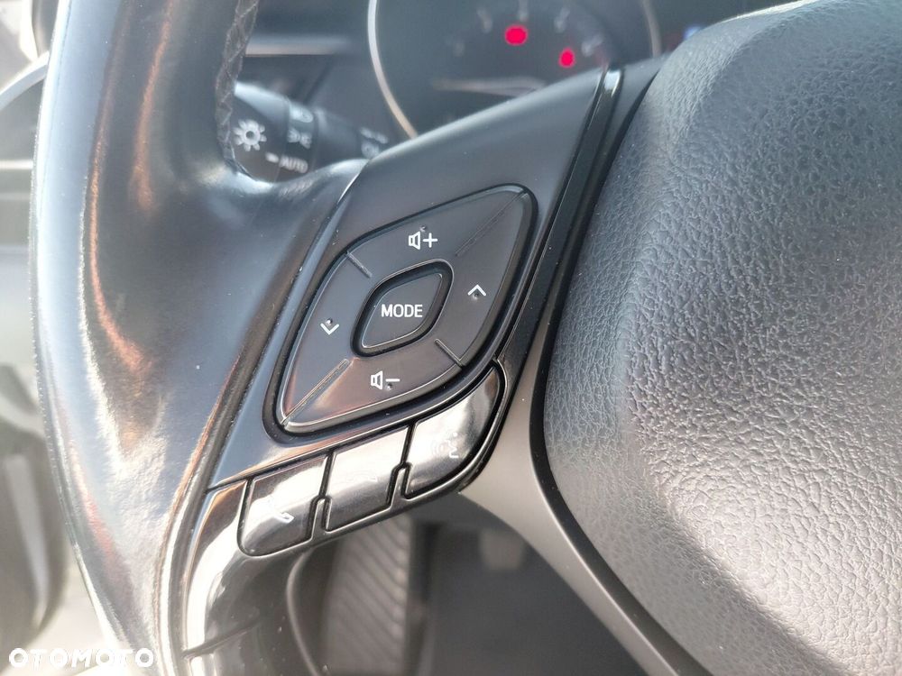 Toyota C-HR 1.2 T GPF Premium - 22