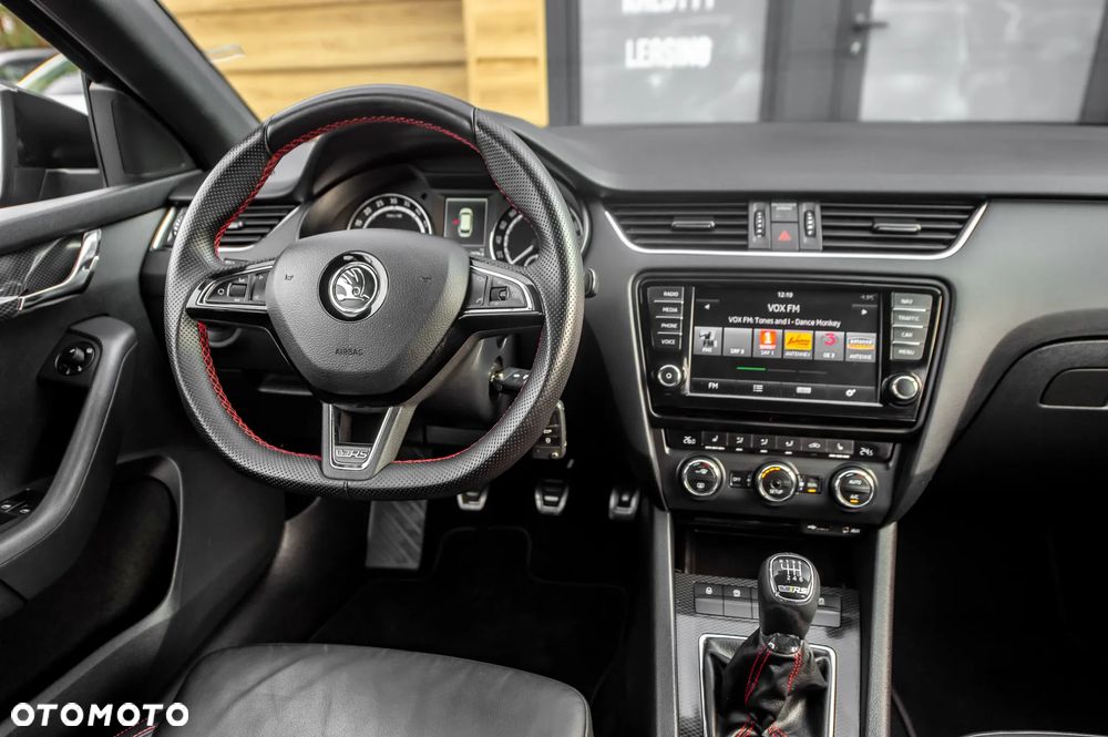 Skoda Octavia 2.0 TDI (Green tec) RS - 25